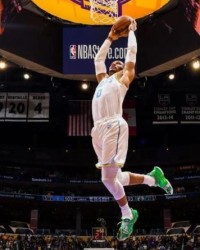 伟德Bevictor官网-韦少适应替补渐入佳境 截止日前留队可能大大增加