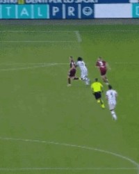 伟德平台-【意甲】弗拉霍维奇制胜球 尤文1比0笑傲都灵德比